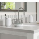 vitt tvålfat i polyresin med räfflat mönster från Beslagsboden miljö