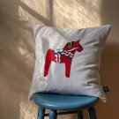 kuddfodral med dalahäst återvunnet material