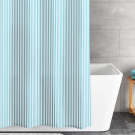 smalare duschdraperi med gröna ränder