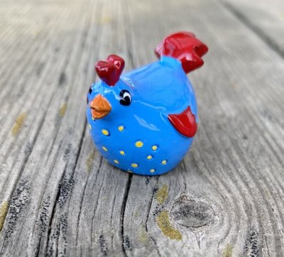 påskprynt liten kyckling blå trademan