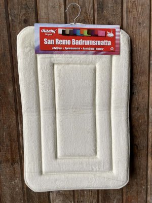 badrumsmatta memory foam vit